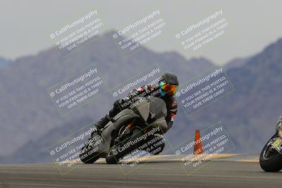 media/Jan-14-2023-SoCal Trackdays (Sat) [[497694156f]]/Turn 9 Set 2 (1130am)/